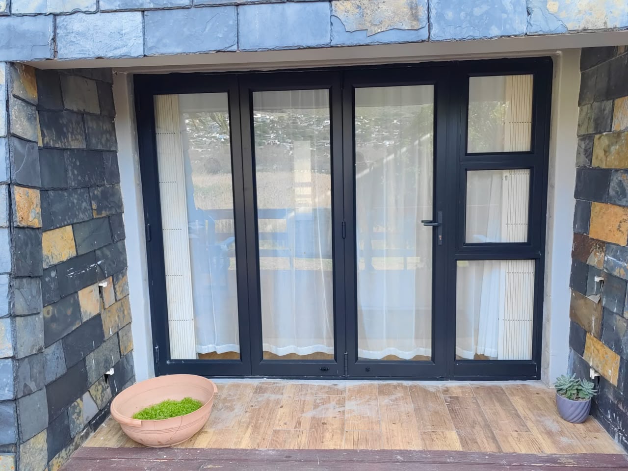 Sliding stacker doors project